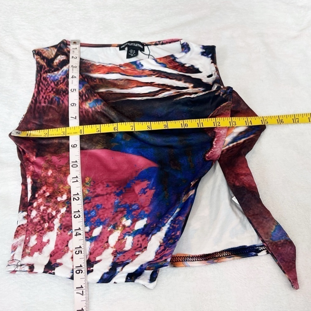 NWT Pretty Little Thing Cropped Asymmetrical Tank Top Colorful Size 6 Pullover - Picture 5 of 7